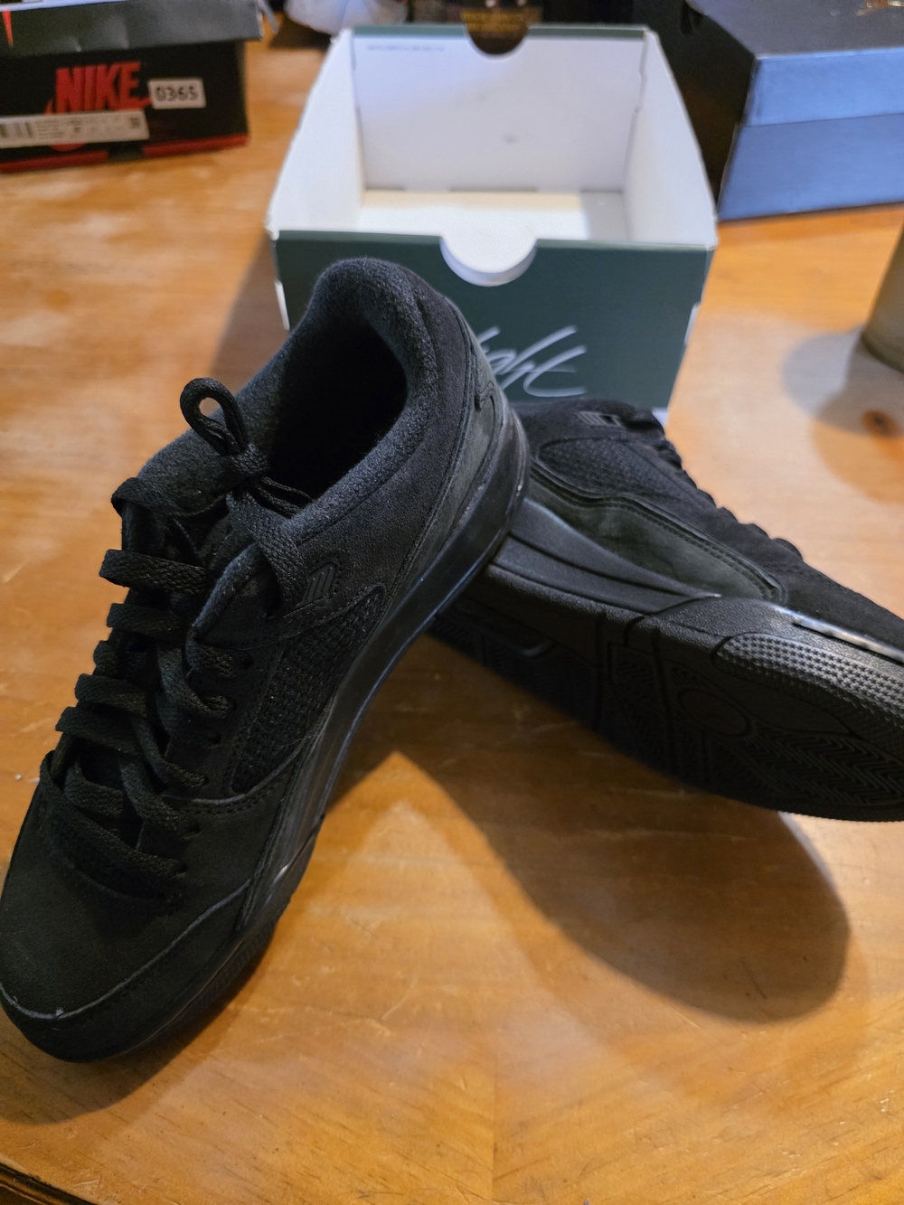 Men's Jordan Flight Court-Mens Size 7-Box Has No Lid